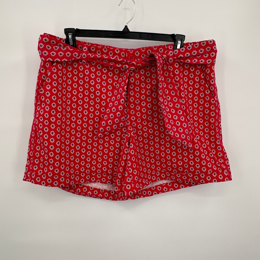 St. John's Bay Red Printed Tie-Waist Women's Shorts